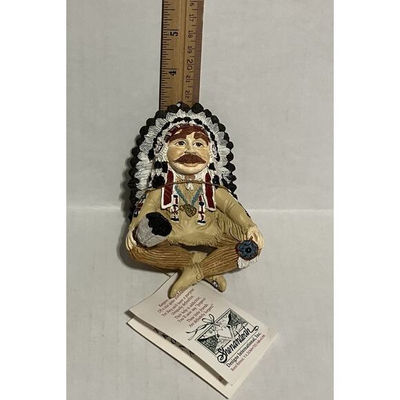 Native American Shelf Sitter Figurine A Keeper by Shenandoah Designs 3 X 3.25 - Picture 10 of 11